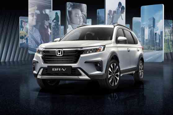 This is the 2022 Honda BR-V image
