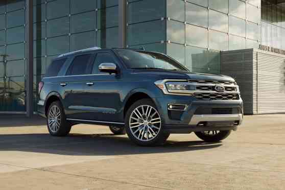 Ford reveals 2022 Expedition with new look, hands-free driving image