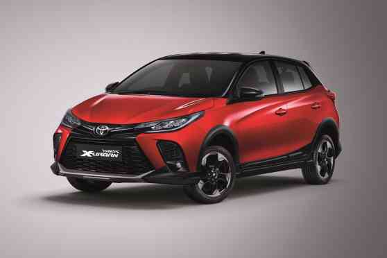 Does the Toyota Yaris look good with crossover styling? image