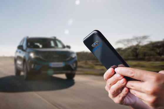 Geely to start making high-end smartphones image