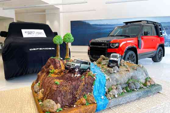 Land Rover PH releases 200th unit of all-new Defender image