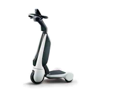 Move over Segway: Toyota reveals C Walk T personal transport image