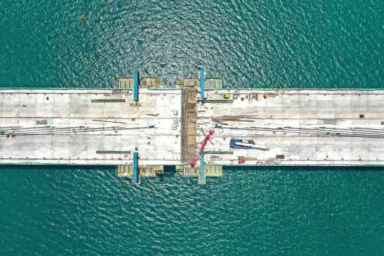 Work on main bridge of CCLEX is now finished image