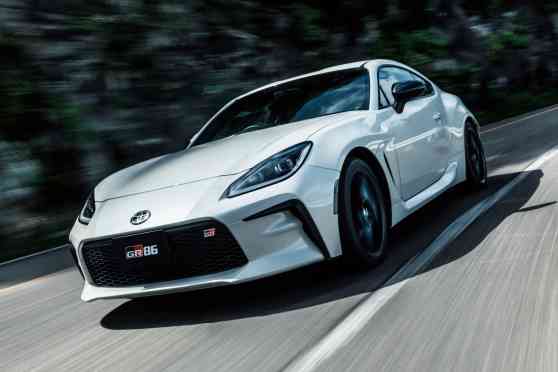 Toyota releases more images of new GR 86 image
