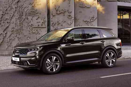 2022 Kia Sorento starts at PHP 2.398M image
