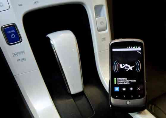 GM develops auto safety technology using your smartphone image