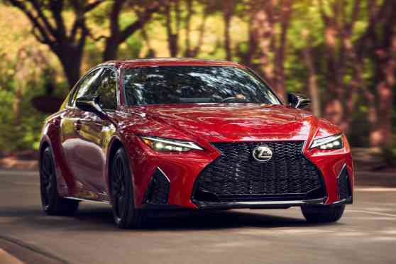 Lexus PH welcomes Eternals PH cinema release with mall display image