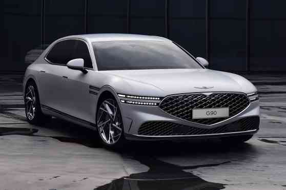 2022 Genesis G90 wants to take on the S-Class, 7 Series image