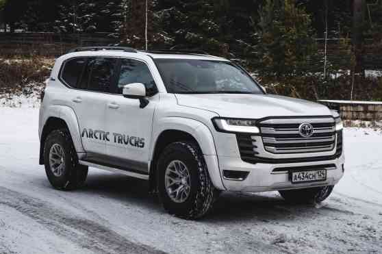 Arctic Trucks Land Cruiser 300 can literally go anywhere image