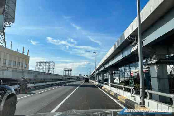 Southbound Skyway Extension off-ramp now open image