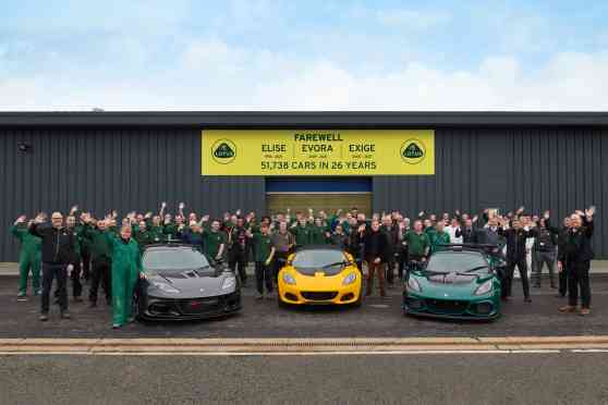 Lotus gives Elise, Exige, and Evora their swansong image