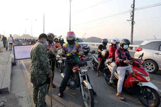 PNP to put up more checkpoints in and around Metro Manila image