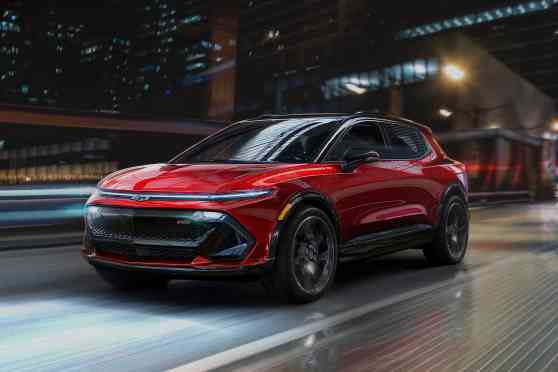 Chevrolet Equinox EV to challenge Ford Mach-E image