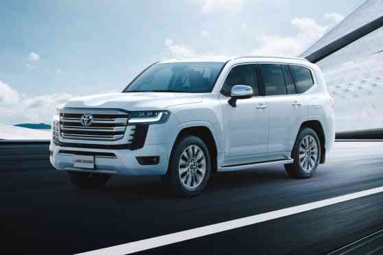 There's a four-year wait list for new Toyota Land Cruiser in Japan image