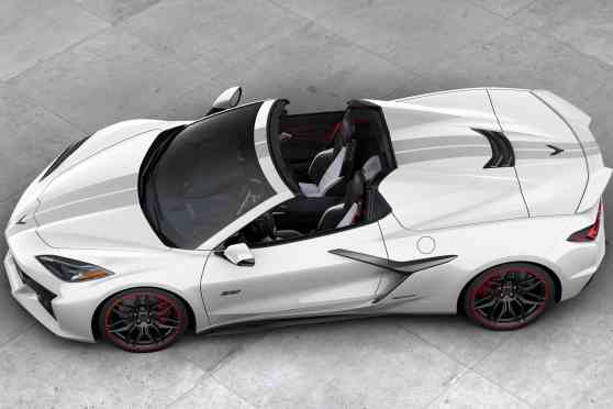 Chevy celebrates Corvette's 70th birthday with special edition image
