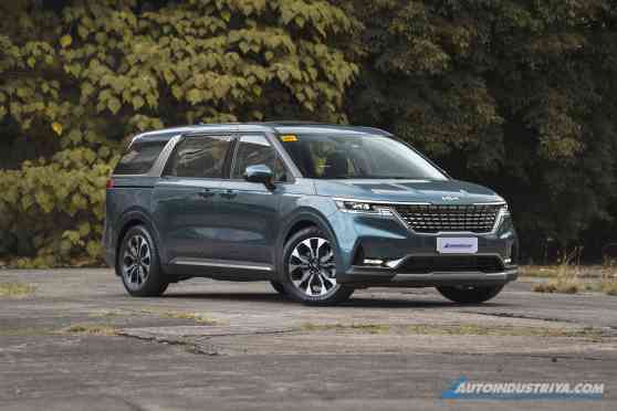 Posh 2022 Kia Carnival starts at PHP 2.54M image