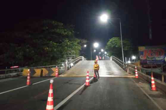 NLEX busy rehabilitating bridges in Pampanga image