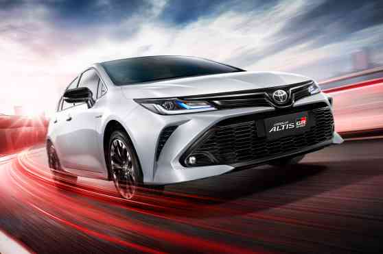 Toyota PH launching Corolla Altis GR Sport this month image