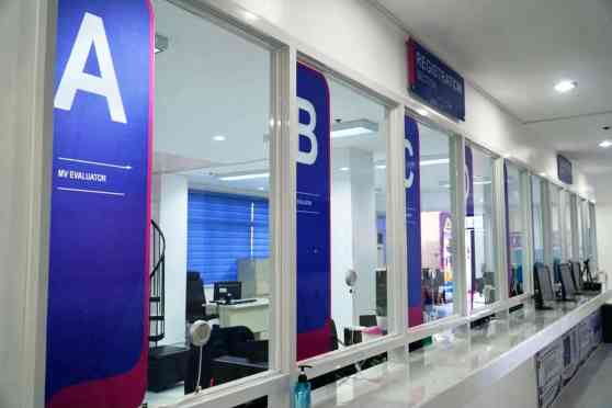 Newly-opened LTO Bacoor to serve as licensing, transport hub image