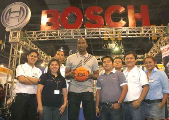 Bosch unveils new Skil tools at Phil Construct 2011 image