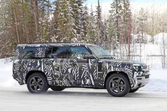 Three-row Land Rover Defender caught testing image