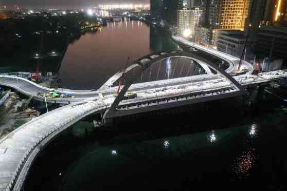 DPWH ramps up work on Binondo-Intramuros Bridge for Holy Week image