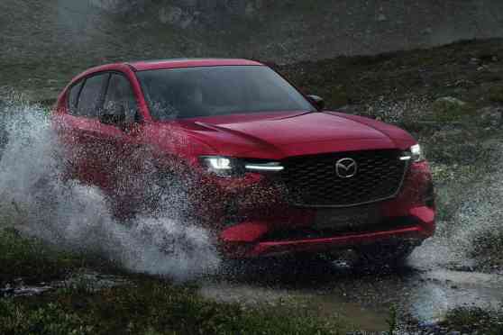 Mazda's new turbo-diesel inline-six generates 550 Nm of torque image