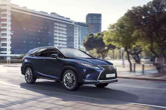 Lexus PH offers deals on RX, IS models this April 2022 image