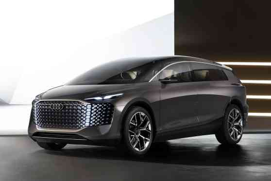 Audi previews stylish Urbansphere concept minivan image