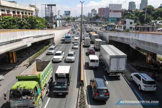 Metro Manila Council plans quarterly review of &lsquo;coding&rsquo; scheme image