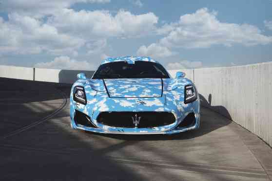 Maserati calls MC20 Cabrio 'Cielo' image