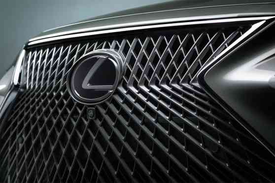 Toyota PH to expand Kinto leasing to Lexus, fleet customers image