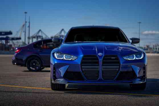 2023 BMW M3 Edition 50 Jahre wears heritage colors image