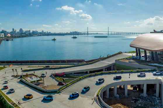 Mini owners drive through newly-built CCLEX image