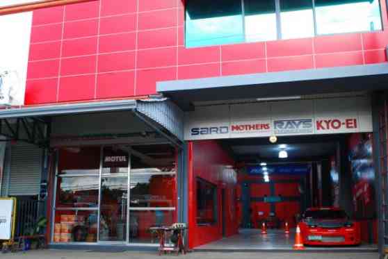 Motul Performance House opens in Laguna image