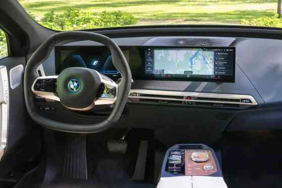 BMW vehicles to run Android Automotive starting March 2023 image