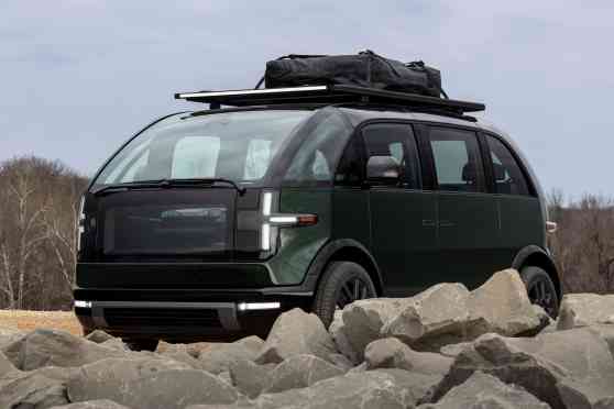 NASA reveals astronaut shuttle, the Canoo Lifestyle EV image