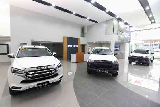 Isuzu BGC Gallery is open 7 days a week image