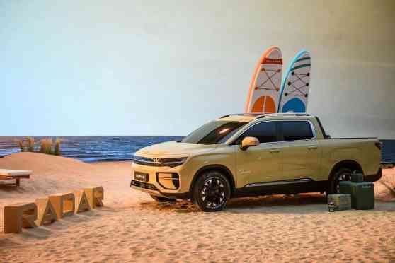 Radar RD6 is Geely&rsquo;s stylish all-electric pickup truck image