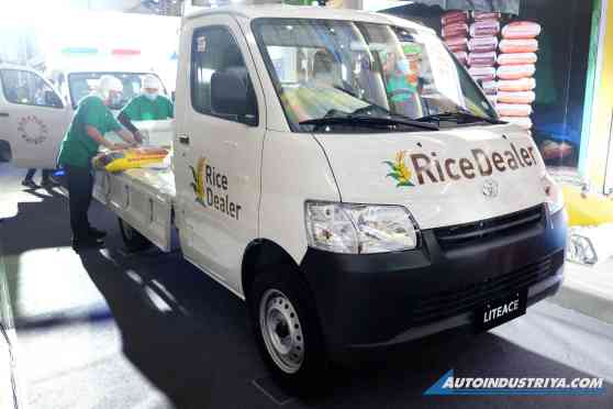 2022 Toyota Lite Ace is ready to drive your business image