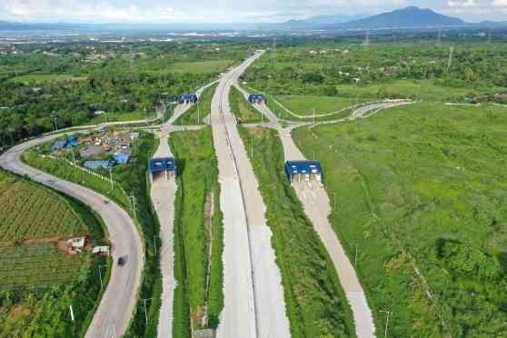 CALAX Silang Interchange to open before 2022 ends image
