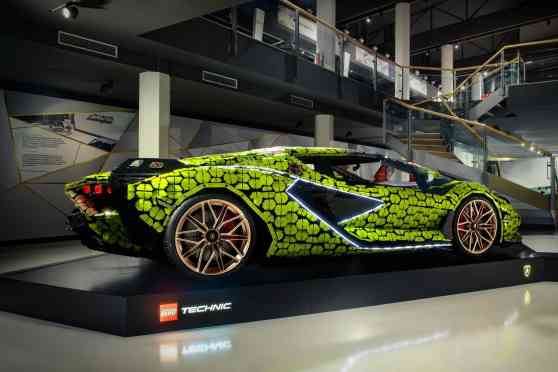 Lego makes a Lamborghini Sian life-size model kit image