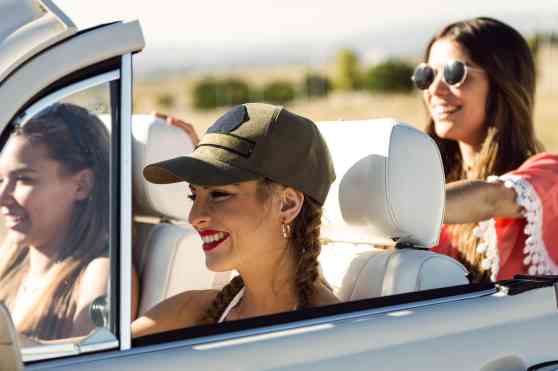 Lawmaker aims to encourage Carpooling with perks and discounts image