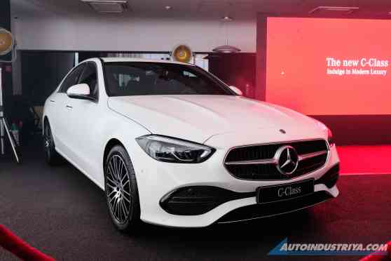 2023 Mercedes-Benz C-Class rolls in at PHP 3.890M image