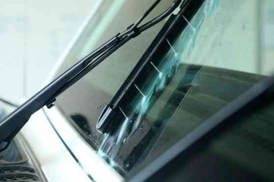 WATCH: Jeep's new way to clean your windshield image