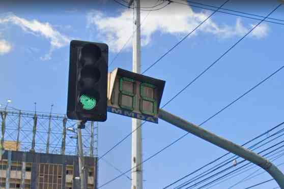 MMDA should look at Cebu's adaptive traffic timing system image