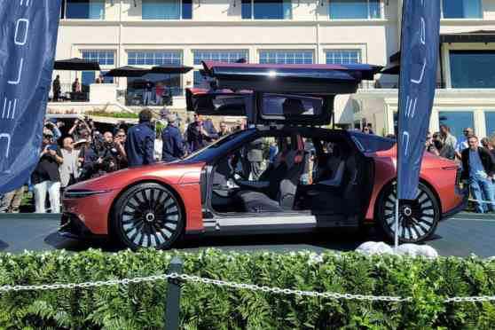 Great Scott! DeLorean Alpha5 takes the stage at Pebble Beach image
