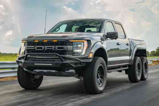 Third-gen Hennessey VelociRaptor 6X6 is a menacing PHP 23-M truck image