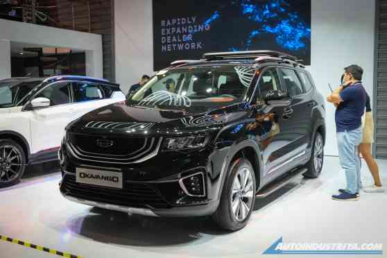 PIMS 2022: Geely dealer reimagines Okavango with captain seats image