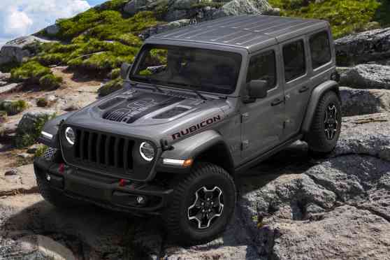 Jeep says goodbye to EcoDiesel V6 with Wrangler FarOut Edition image